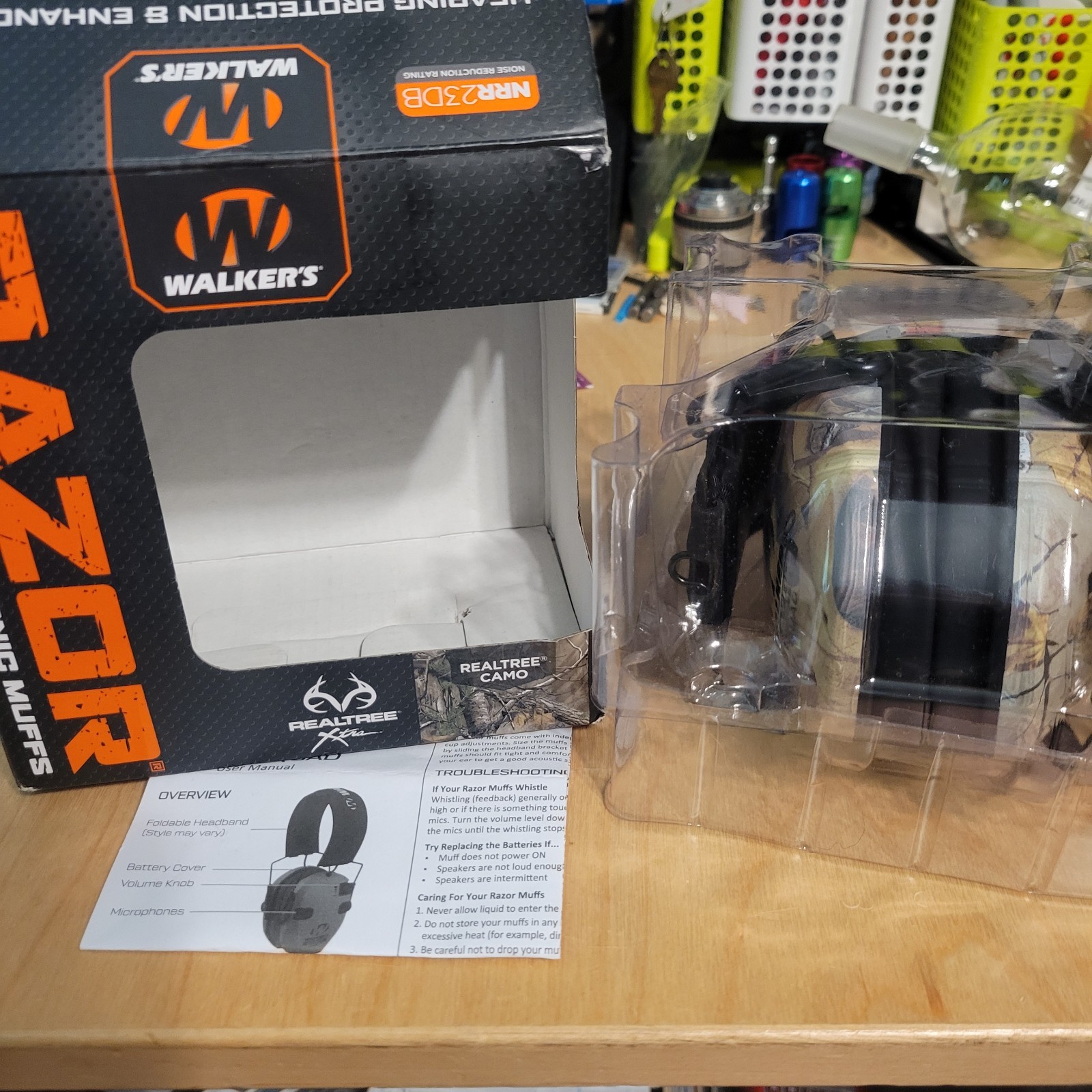 Walker's Razor Slim Electronic Quad Earmuffs 23dB, Realtree Camo