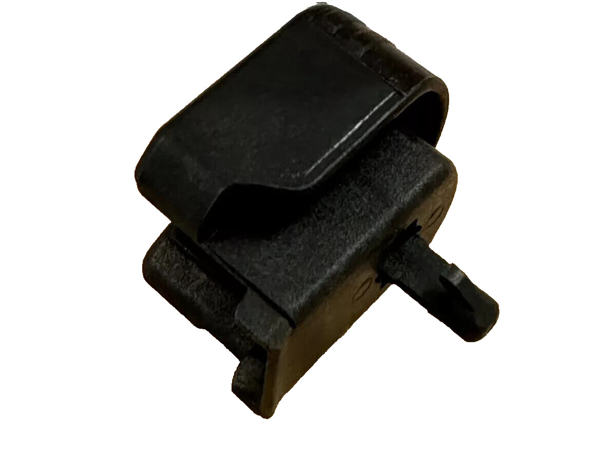 TOYOTA 17-23 TACOMA REAR TAILGATE HINGE BUSHING GROMMET RIGHT SIDE 66143-04021