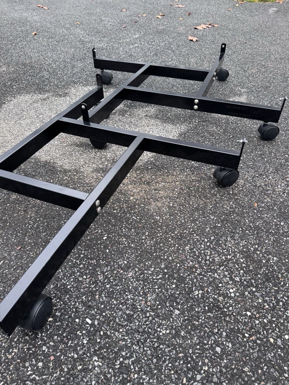Black Store Display Rack Base 4-Way Base for Gridwall Grid Wall Panels
