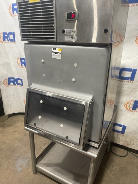 Glastender LC Refrigerated Lettuce Crisper