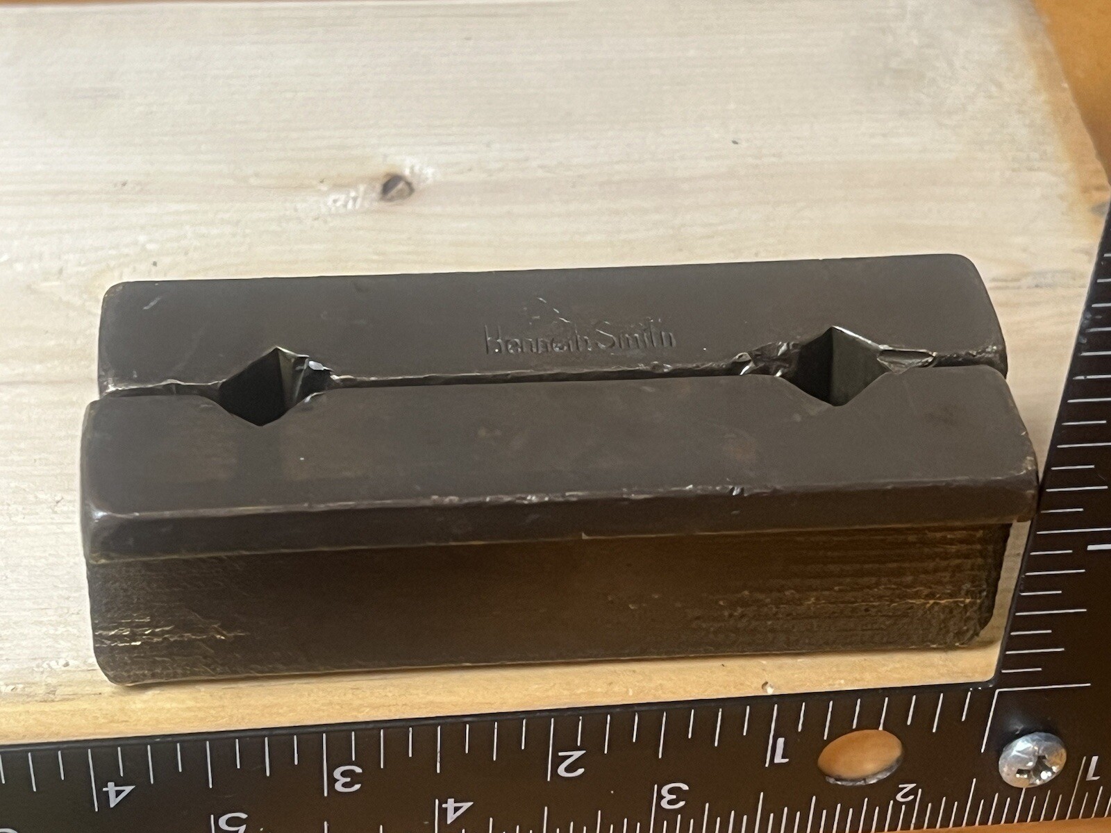 VINTAGE KENNETH SMITH 4” BRASS BENCH BISE JAWS ~