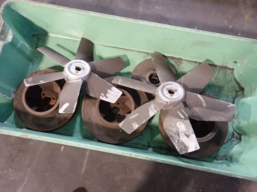 FAN BLADES  07250910025