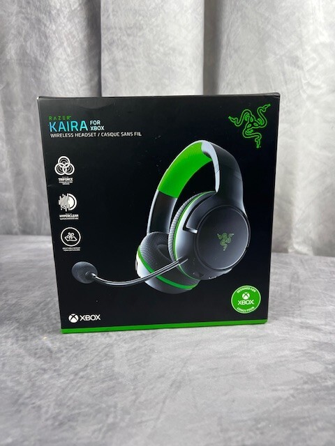 Razer Kaira Wireless Gaming Headset for Xbox Series X/S - Black/Green