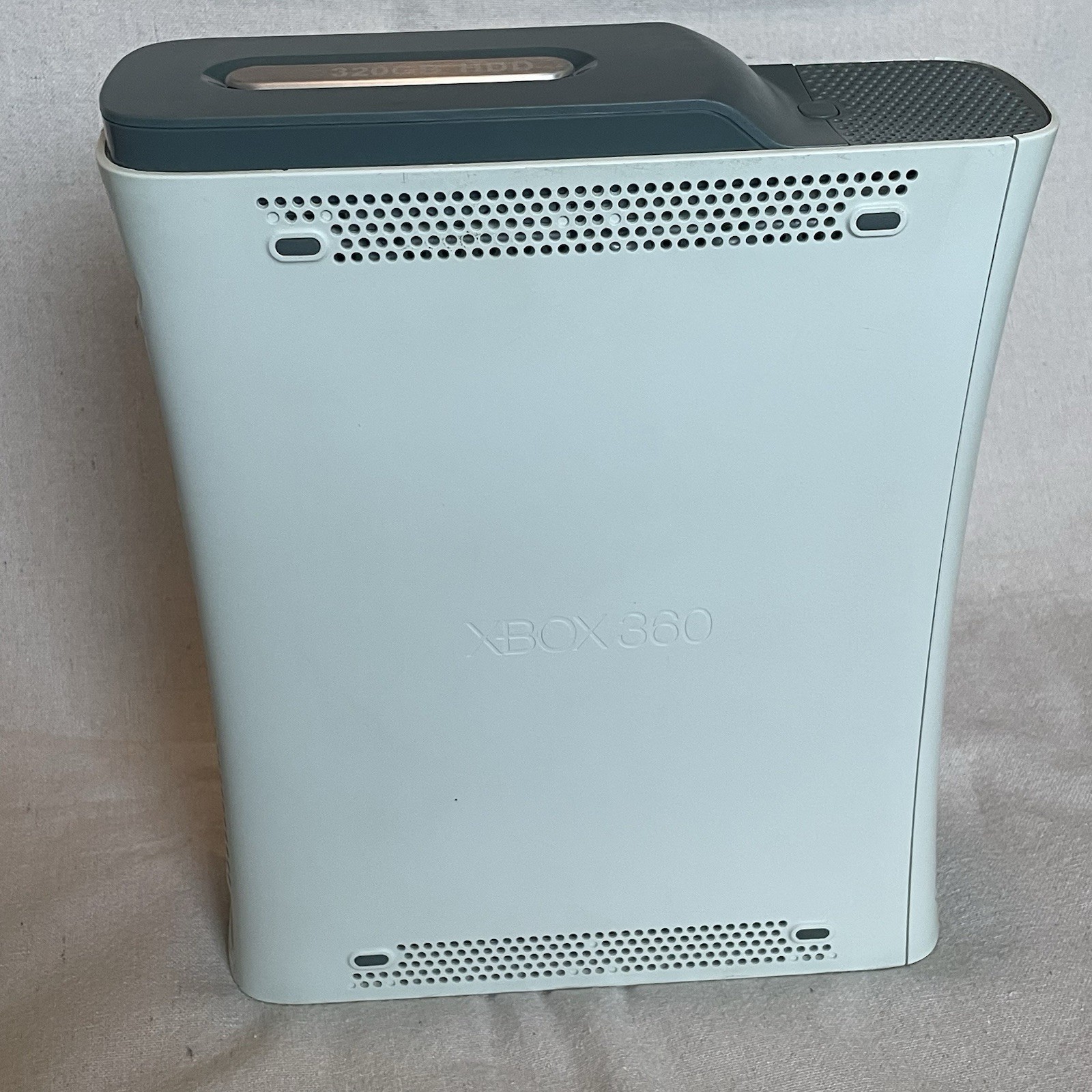 Microsoft Xbox 360 Slim White Console 320GB Tested Works