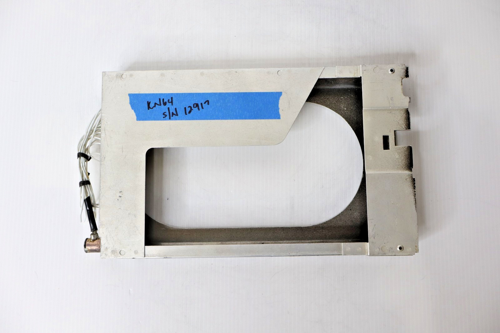 Bendix King KN 64 DME Mounting Tray & Connector