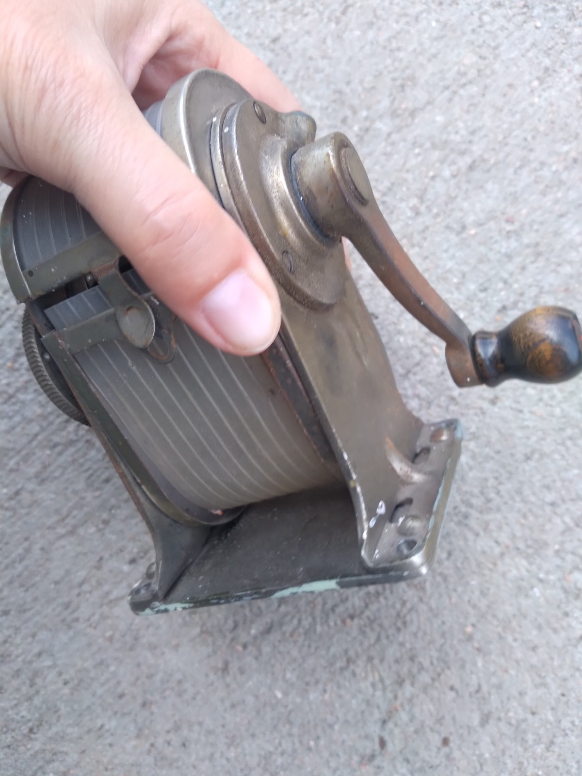 Vintage Pencil Sharpener Wall Mount Wooden Handle Adjustable Pencil Sizing