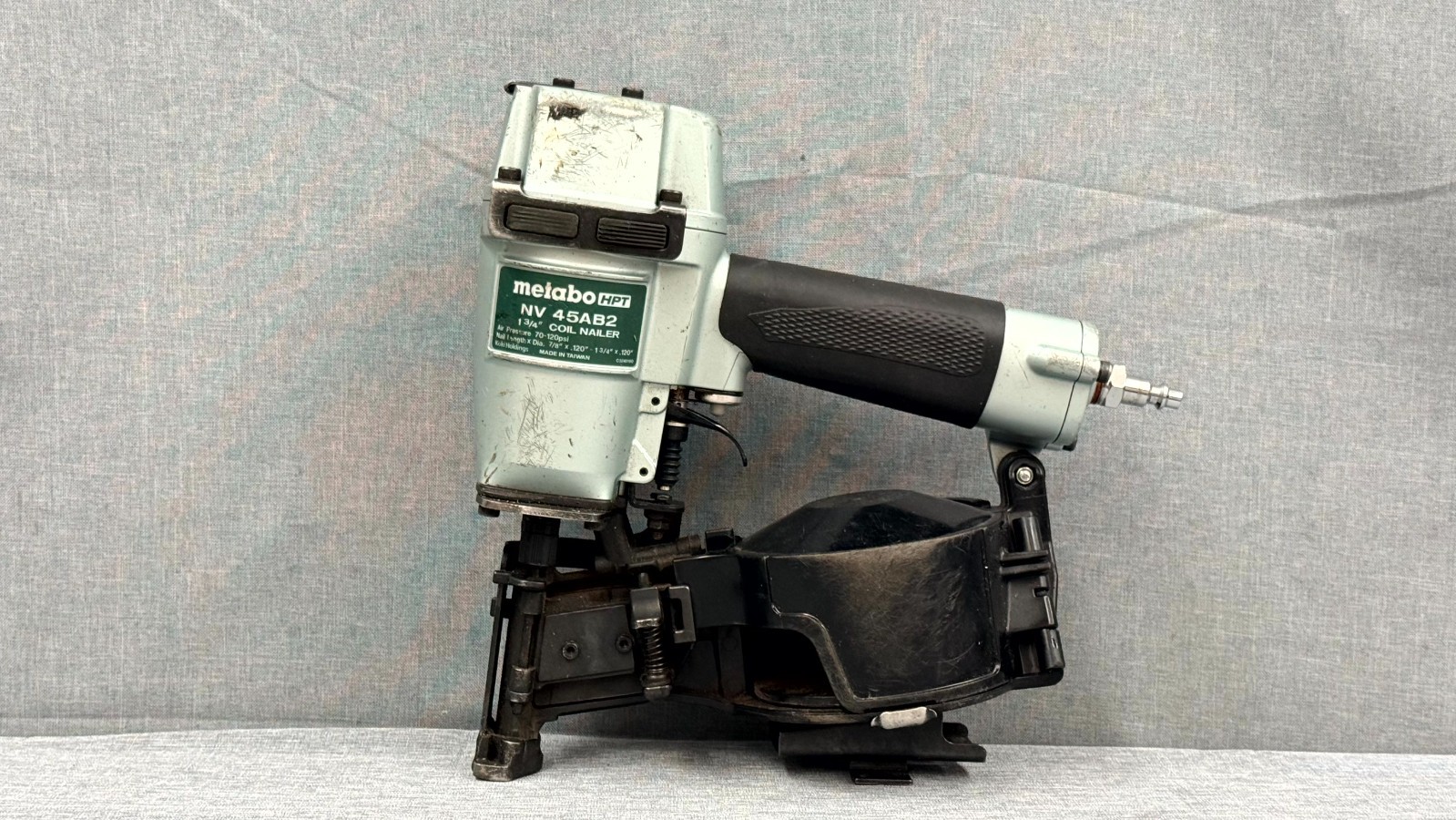 Metabo HPT Coil Nailer 1-3/4" 45mm Coil Nailer NV45AB2 Free Shipping