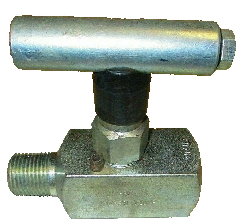 MAGNUM A00127 Needle Hand Valve | 1/2" MNPT x 1/4" FNPT | 6000psi | M500-F250-CS