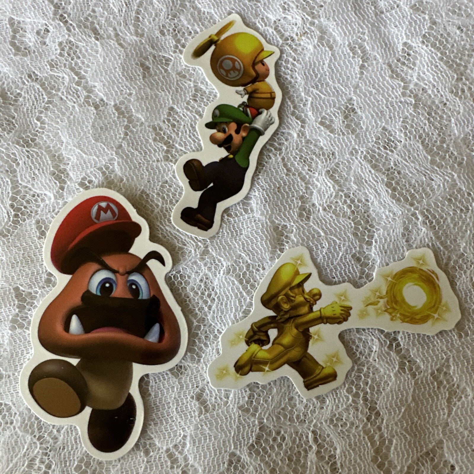 Lot Of 3 Mario Bros Brothers Vinyl Stickers Decals (k)