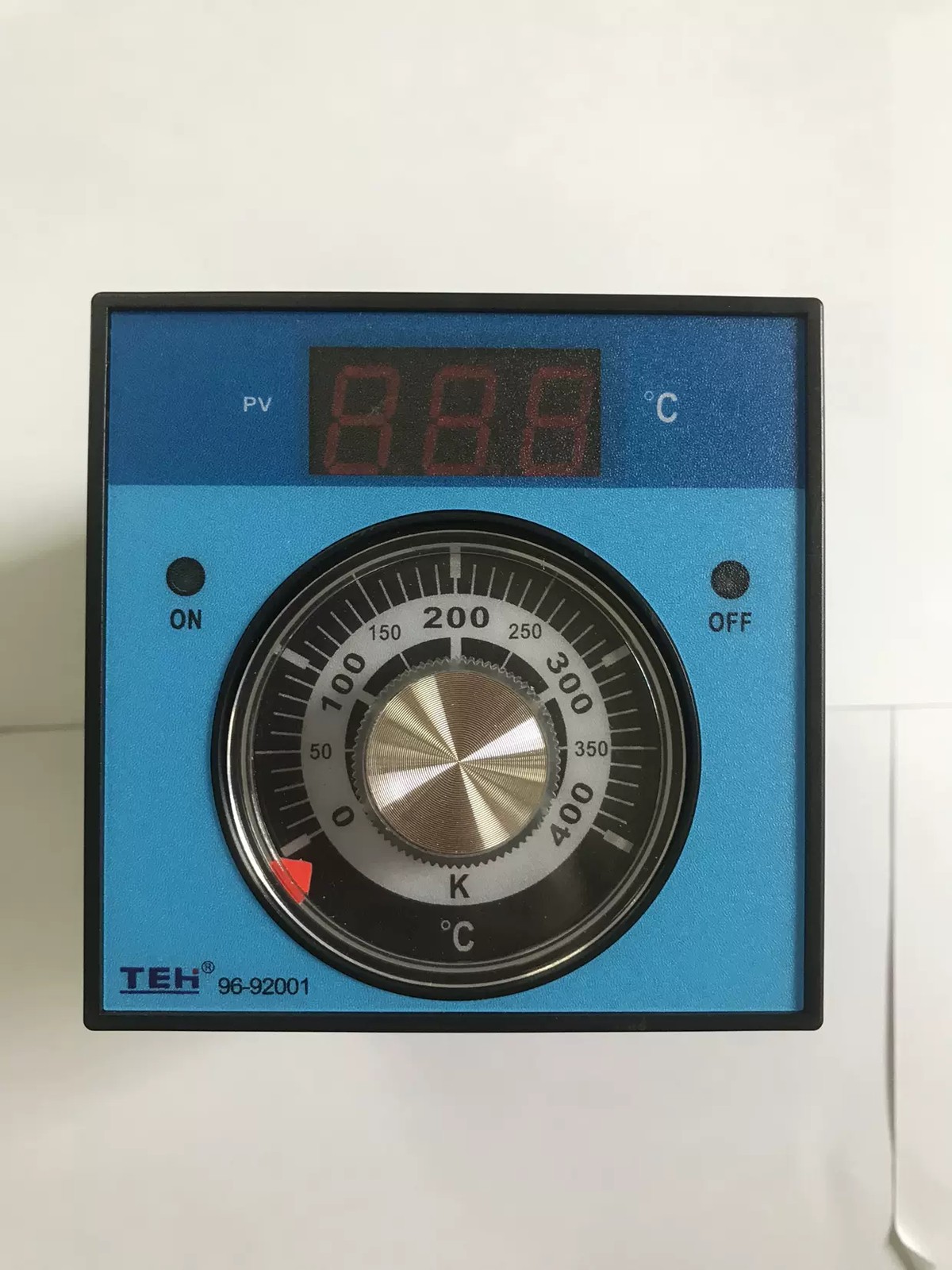 1 Pc. New TEH96-92001 Oven Universal Temperature Controller 0-400℃