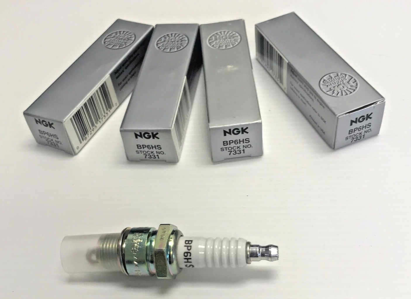 NGK 7331 BP6HS Spark Plugs New Genuine Set OEM Replacement Small Engine Motorcyc