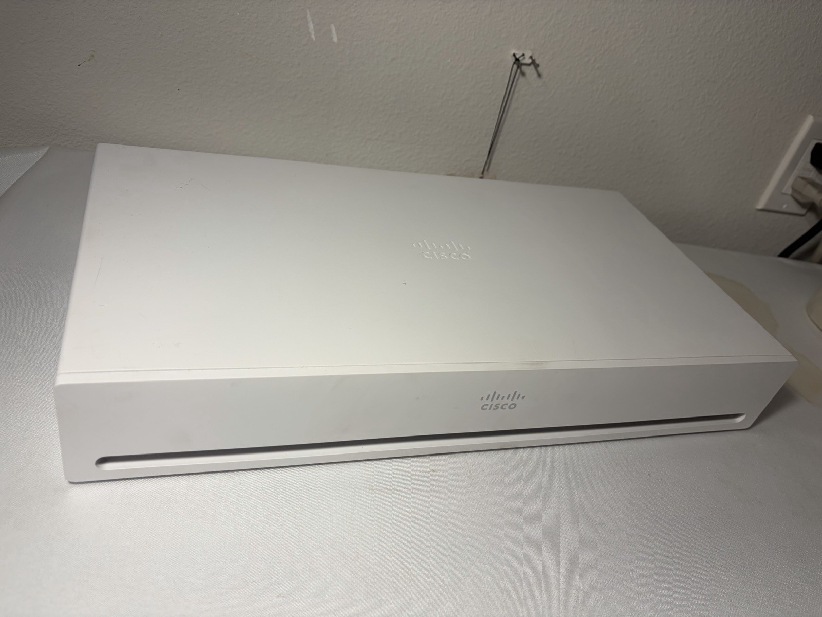 Cisco Webex Codec Pro TTC8-13 Video Conferencing Unit Powers On Clean