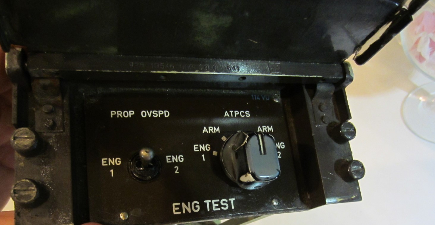 AIRCRAFT PANEL ENGINE TEST PROPELLER OVERSPEED WITH VARIOUS PARTS