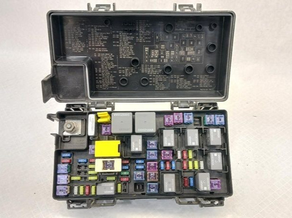 2011 Dodge Ram 1500 TIPM Integrated Power Control Module w/Fuse Box OEM