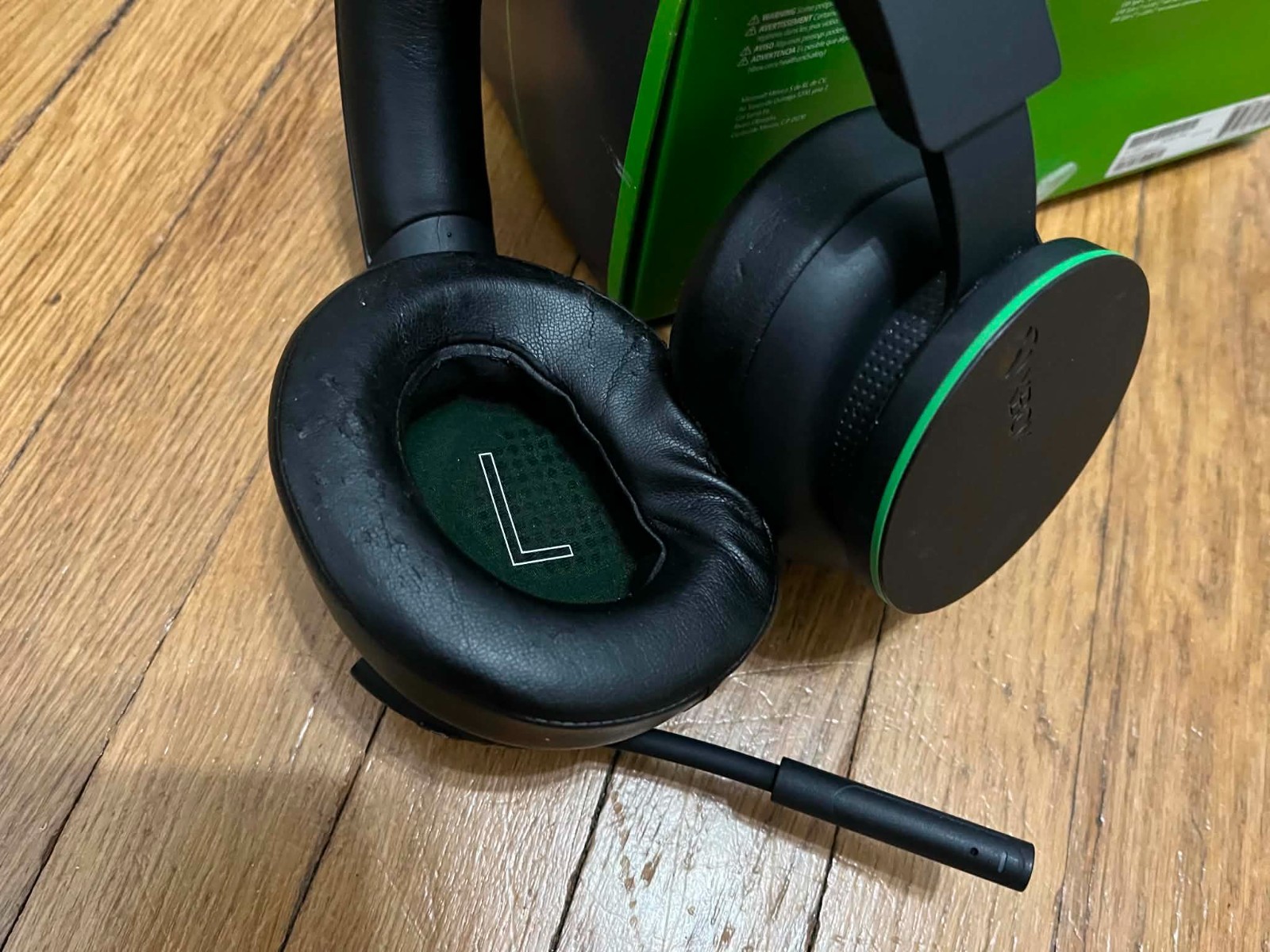 Xbox & Windows Wireless Headset Pre-owned | TESTED