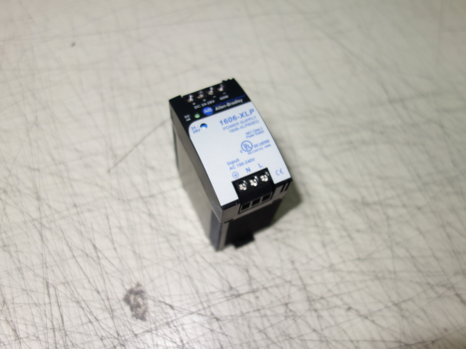 ALLEN BRADLEY 1606-XLP60EQ POWER SUPPLY