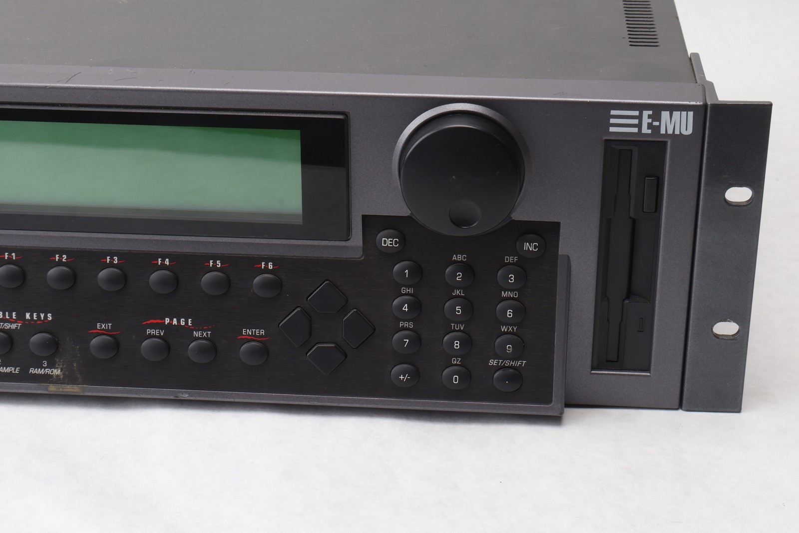 E-MU Systems E5000 Ultra 64-Voice Rack Mount MIDI Sampler Professional OEM