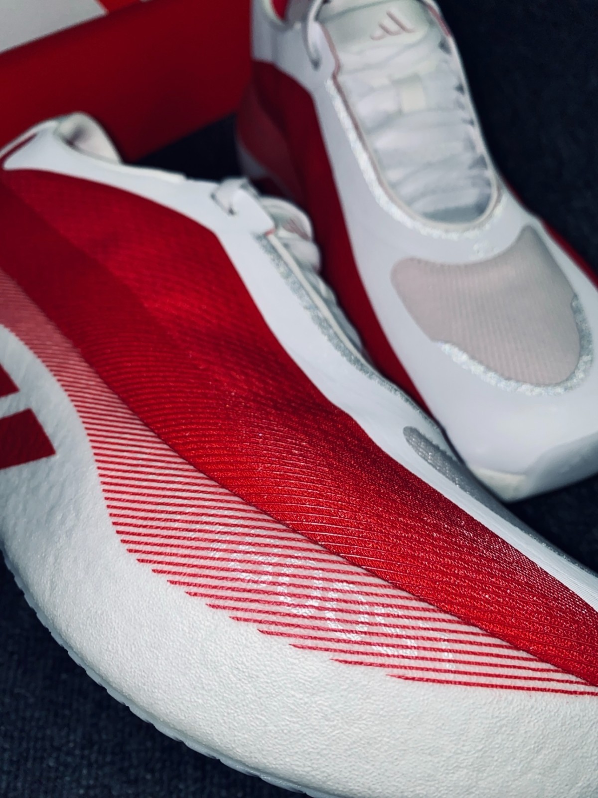 adidas Hyperboost Edge Cloud White Pure Ruby KI1913