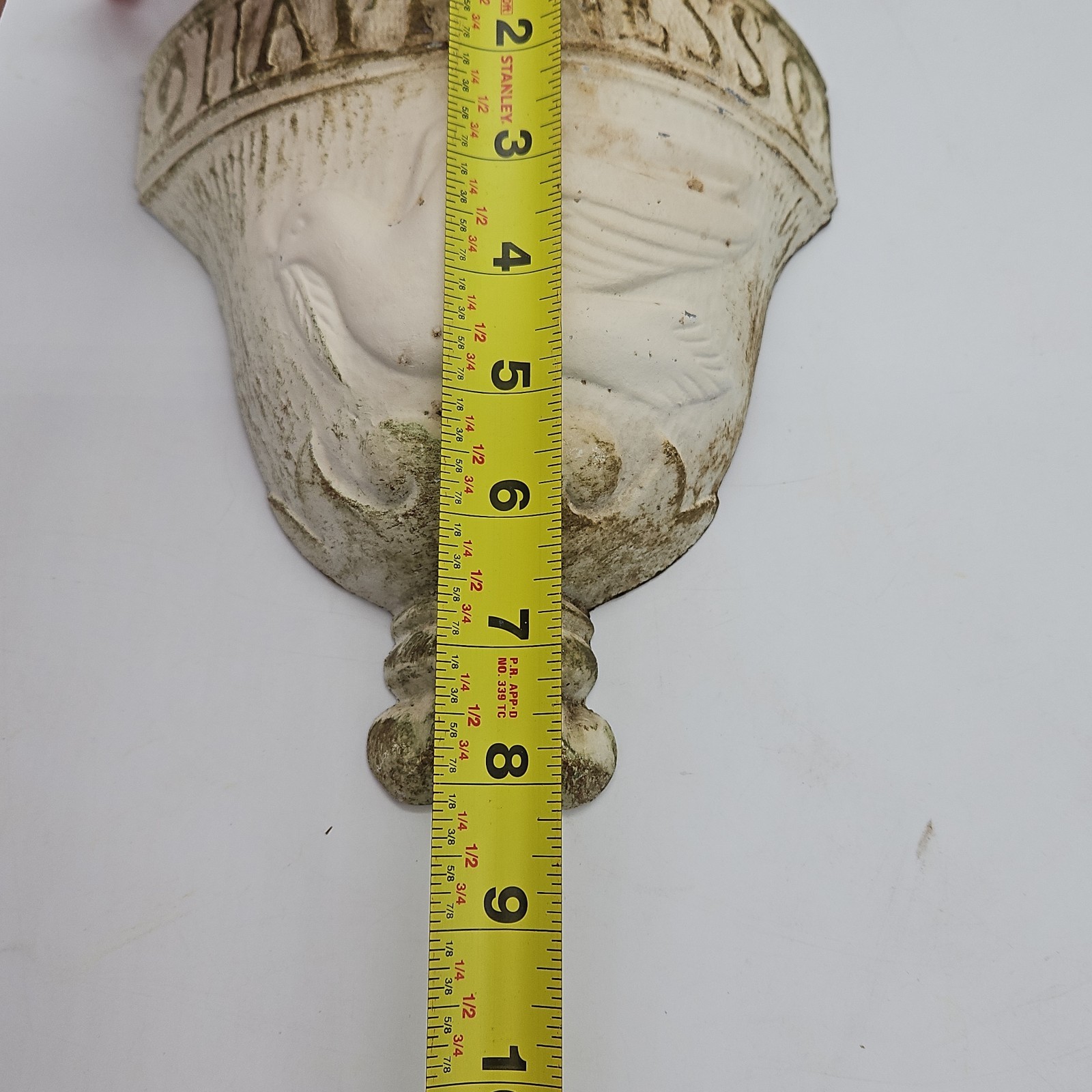 1976 Rustic Cream Gold Cast Metal Wall Pockets Planters Decor