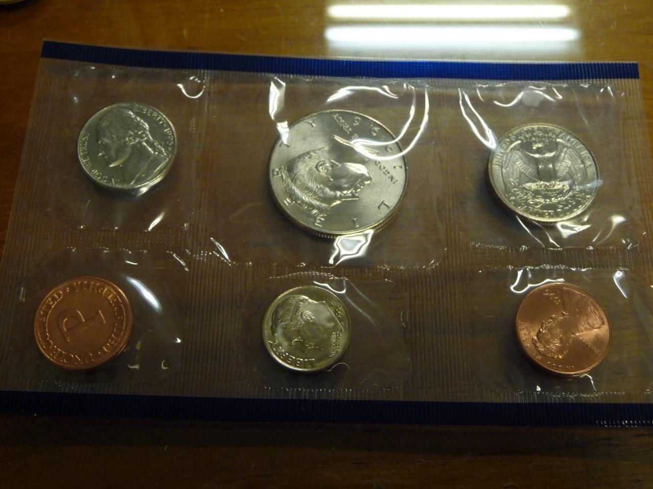 1996 Philadelphia Mint Coins, Error Quarter Upside Down Original pkg. SKU# 24674