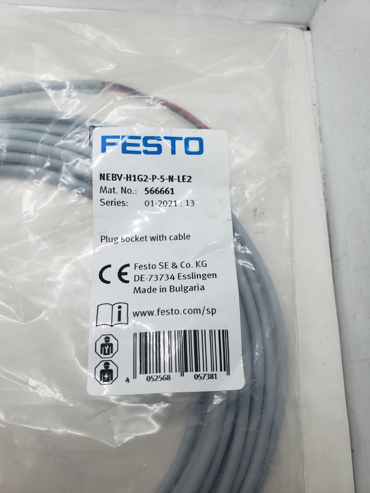 FESTO NEBV-H1G2-P-5-N-LE2 PLUG SOCKET WITH CABLE, NIB