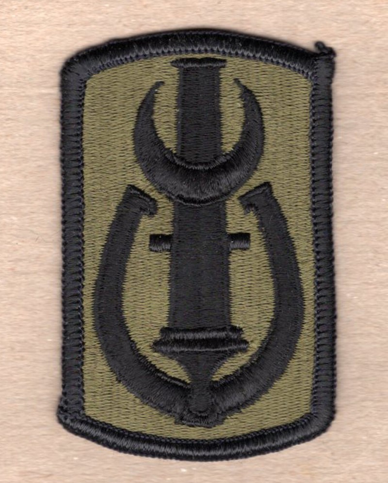 Army Patch: 151st Field Artillery Brigade - subdued, merrowed edge