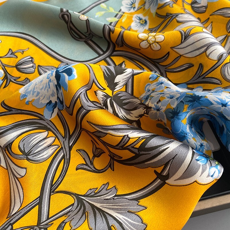 100% Mulberry Silk 27" Square Scarf Women Neckerchief Wrap Vintage Yellow Flower