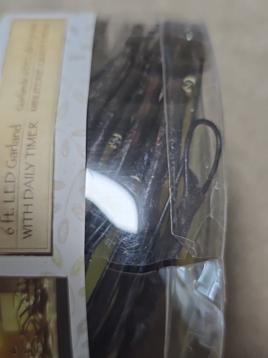 Apothecary & company 6 Ft LED Garland With Timer