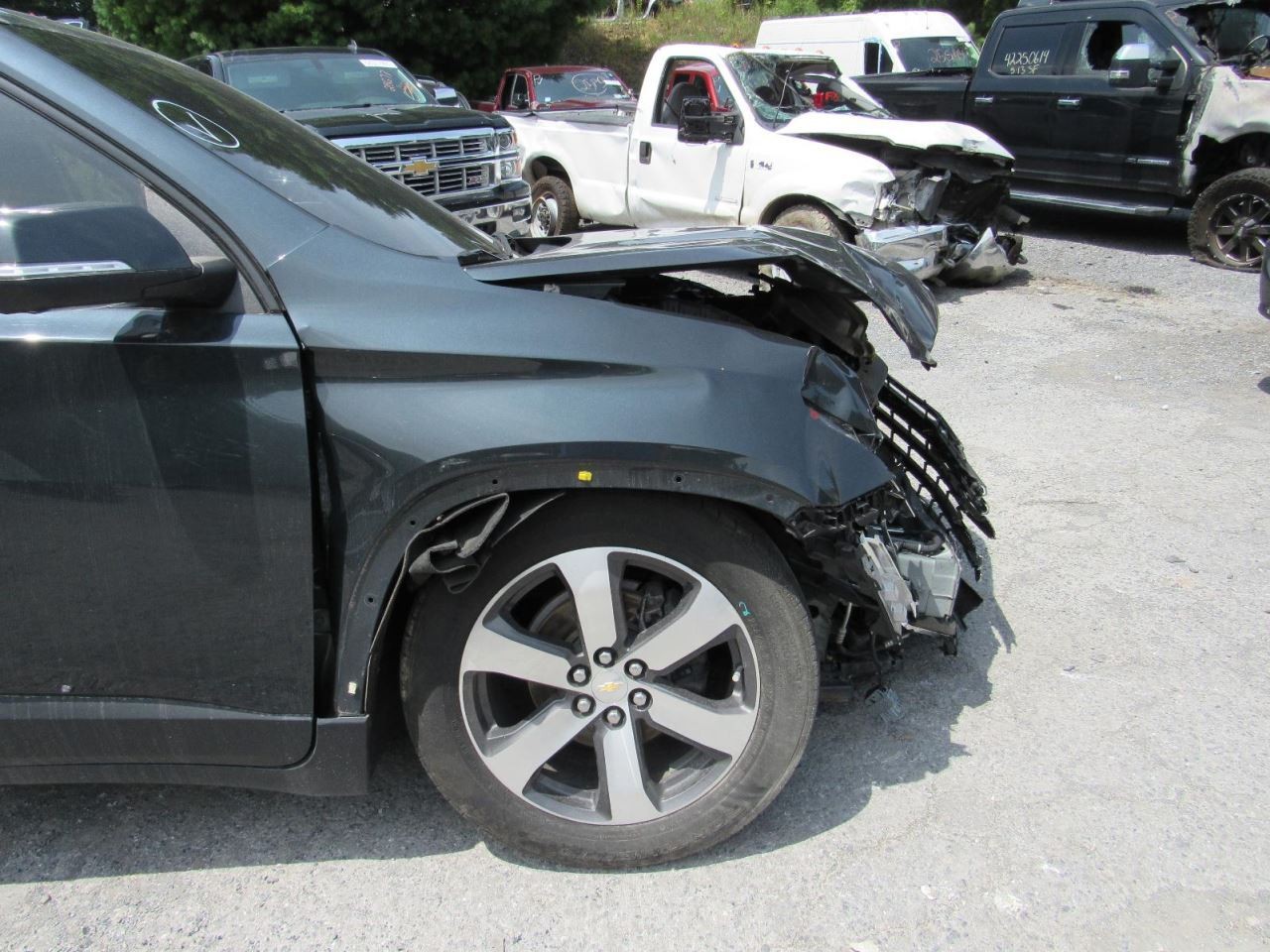 TRAVERSE 2021 Glove Box 1070049