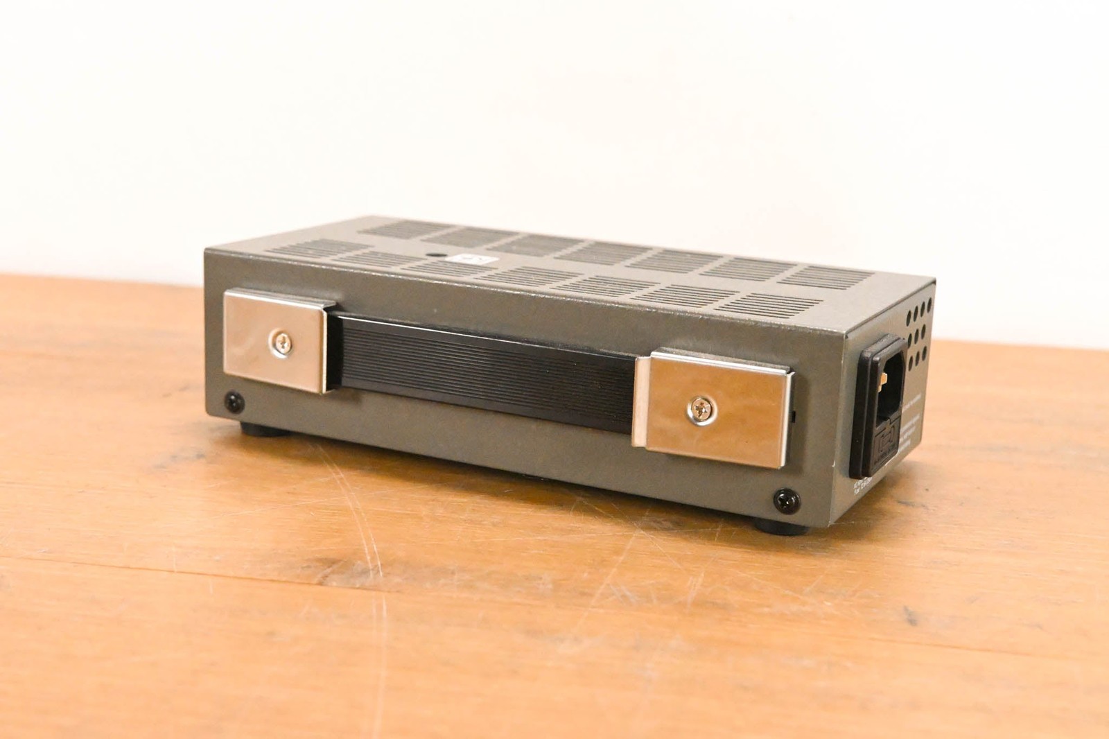 IDX System Technology IA-70a Single-Channel DC Power Supply CG01V5H