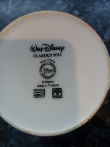 Disney Classics Mug Mickey/Minnie Mouse Disney Store 2011