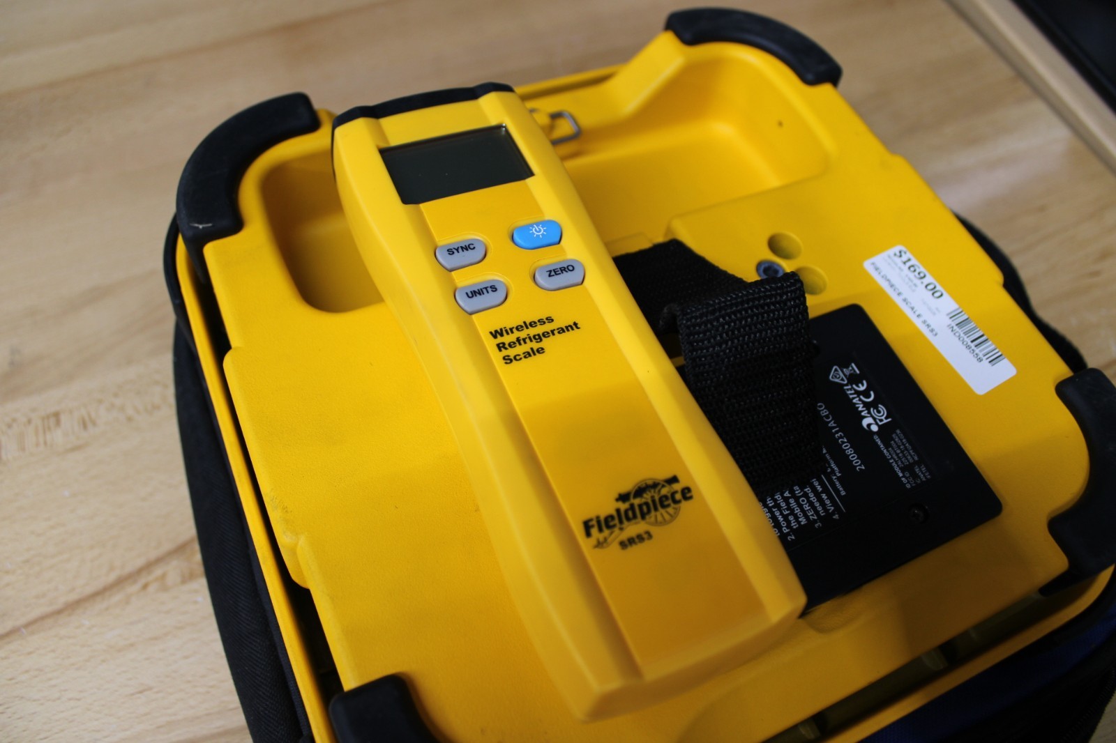 Fieldpiece SRS3 Wireless Refrigerant Scale, Remote & Carry Case IND008558