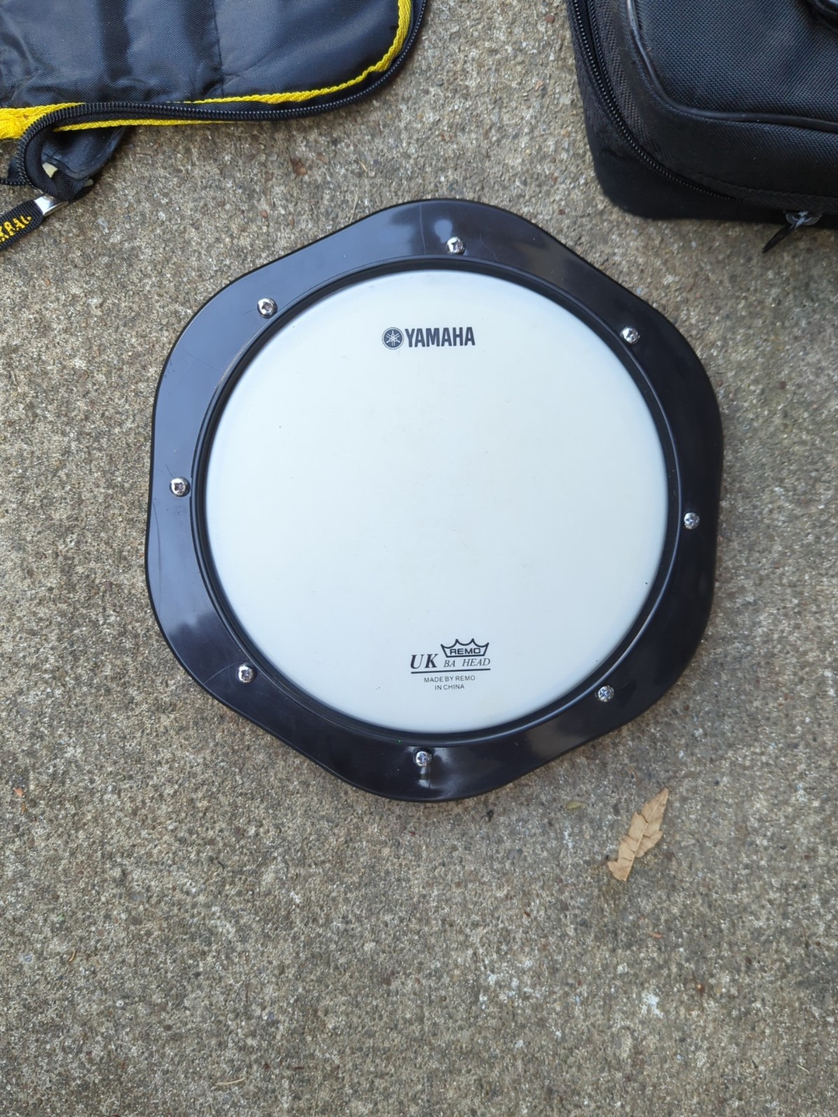 Yamaha Xylophone Case Practice Pad Sticks Stand