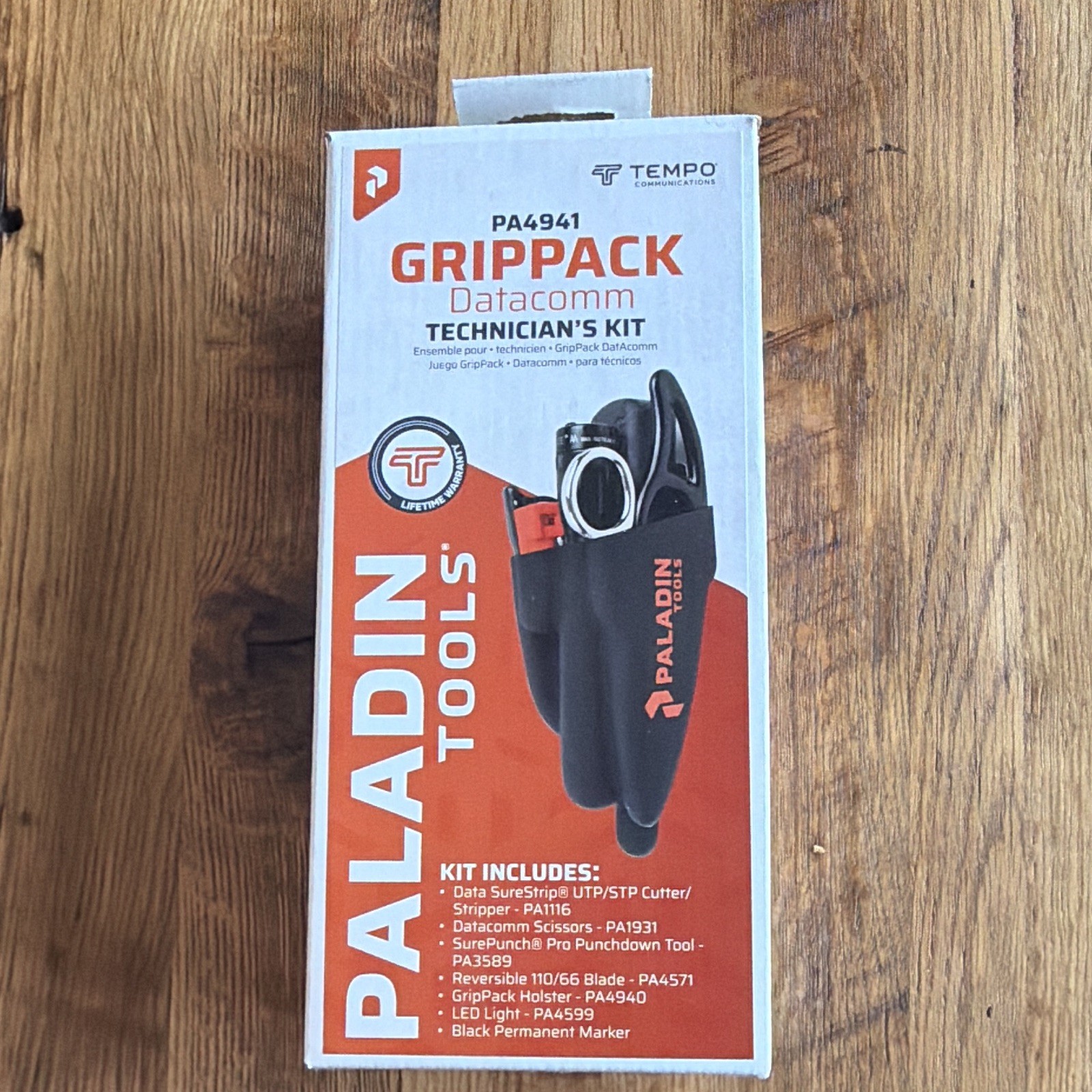 Paladin Tools PA4941 GripPack Datacomm Technician Kit w/ Cutter, Punch, LED