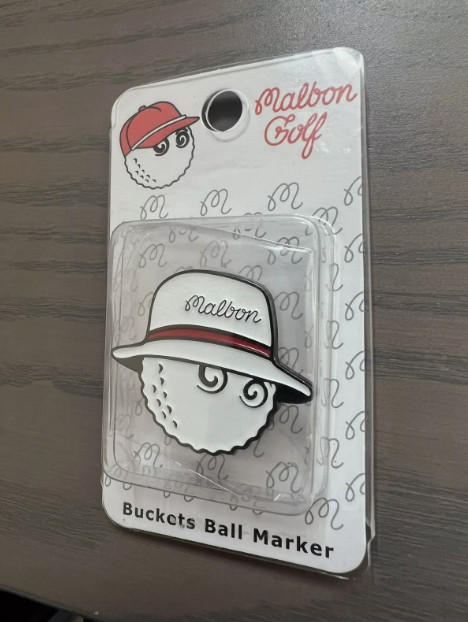 MALBON Golf Marker Bucket Hat Ball Marker with Magnetic Hat Clip (White)