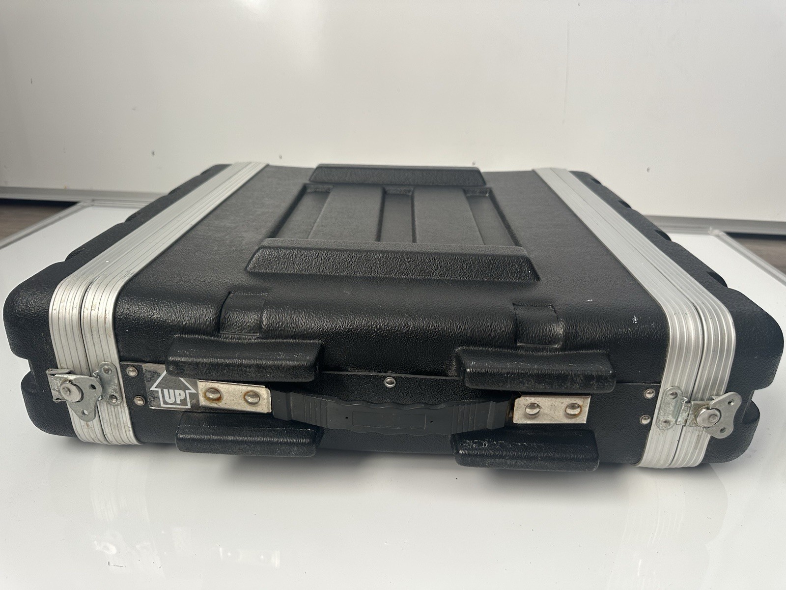 Apogee Ensemble FireWire Audio Interface w/ CNB Rack Case Tested