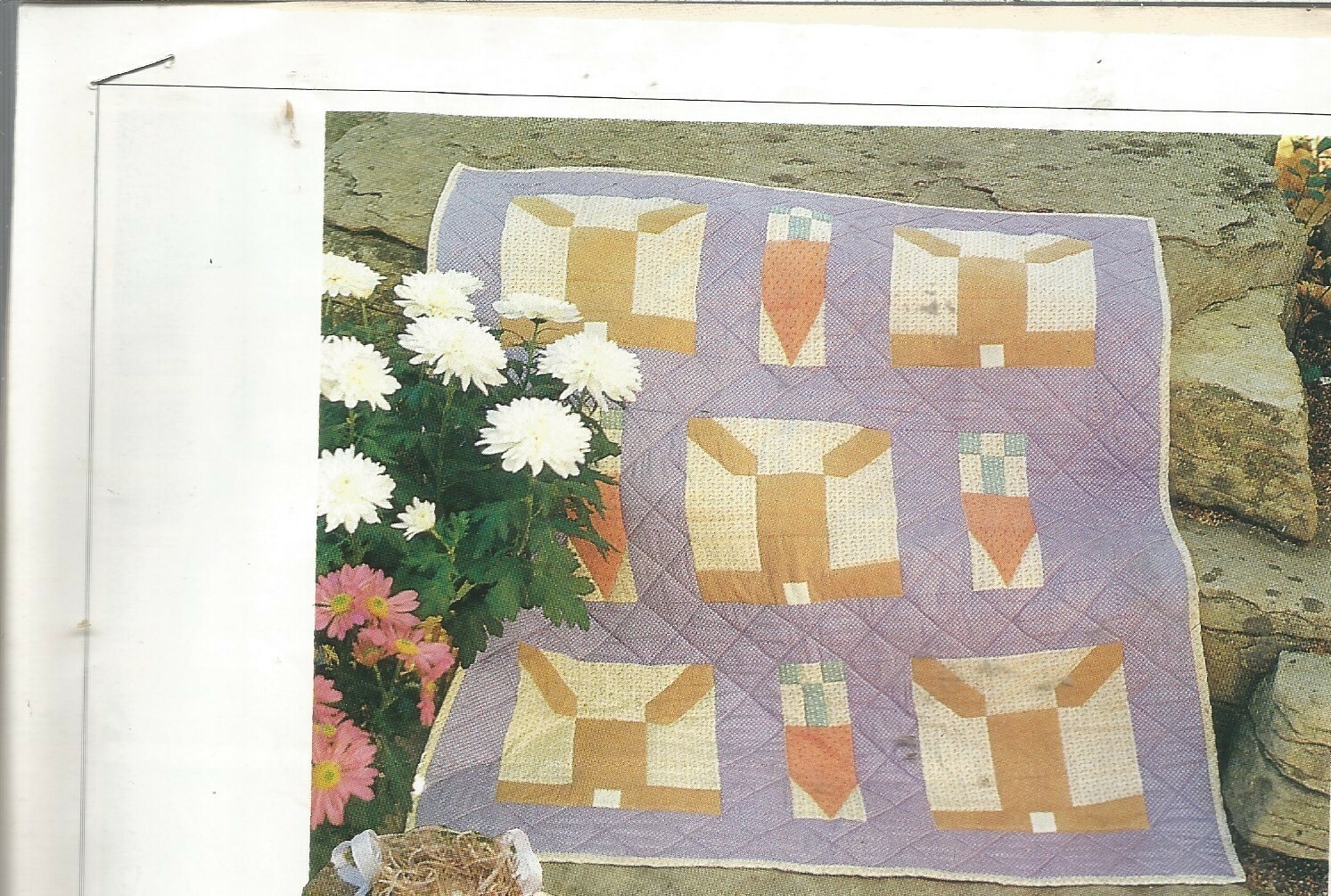 C0072  BUNNIES & CARROTS PATCHWORK QUILT PATTERN/INSTRUCTIONS