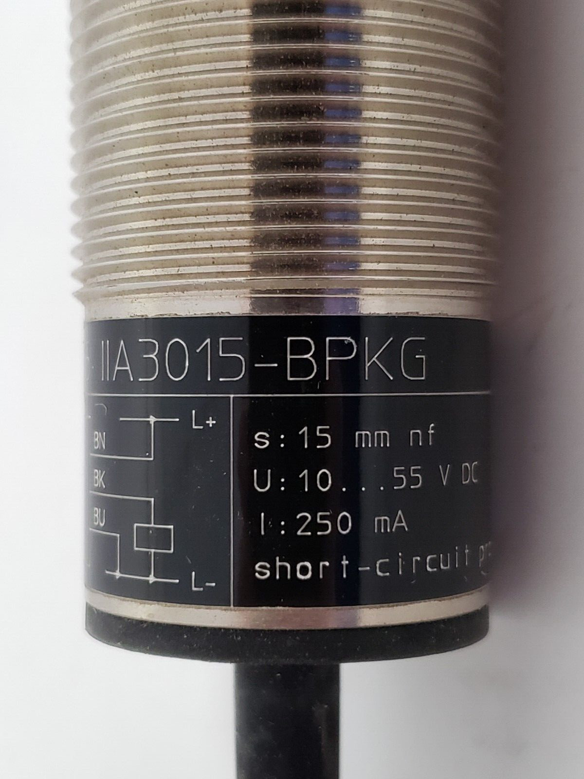 EFECTOR IFM IIA3015-BPKG INDUCTIVE PROXIMITY SWITCH (II5285) NIB