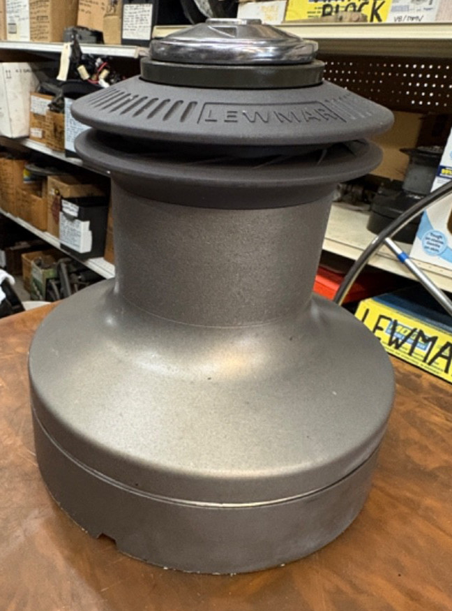 LEWMAR 66 ST SPD WINCH GREY ANODIZED BASE 11 1/8"(283MM) DRUM DIA 5.5"(140MM)...