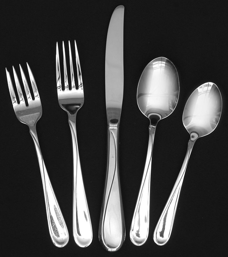 Oneida Silver Flight-Reliance  5 Piece Place Setting 6036374
