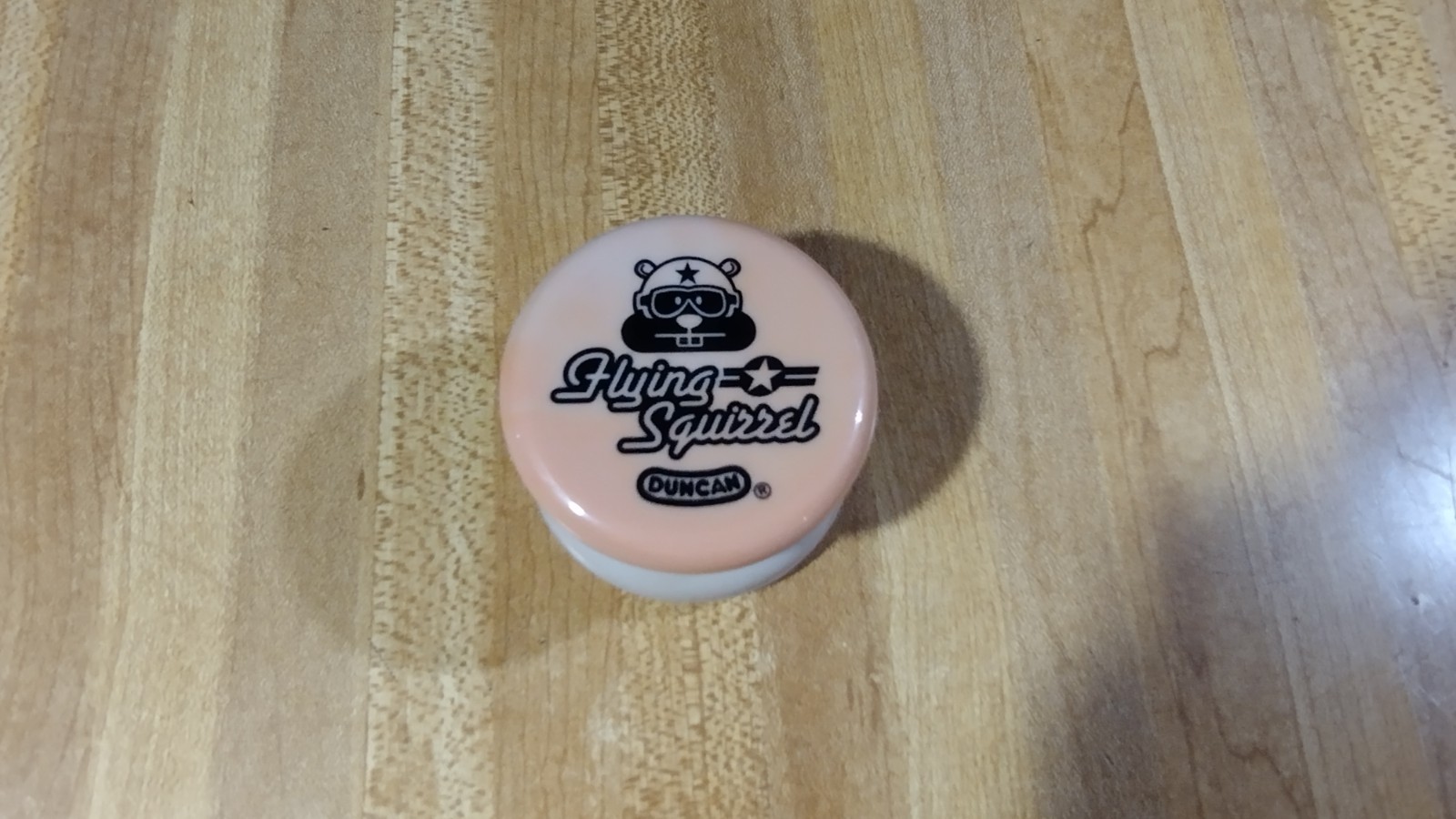 Duncan Flying Squirrel Tan YoYo,2009,new,rare!