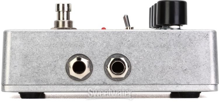 Electro-Harmonix Memory Boy Analog Delay Pedal with Chorus / Vibrato