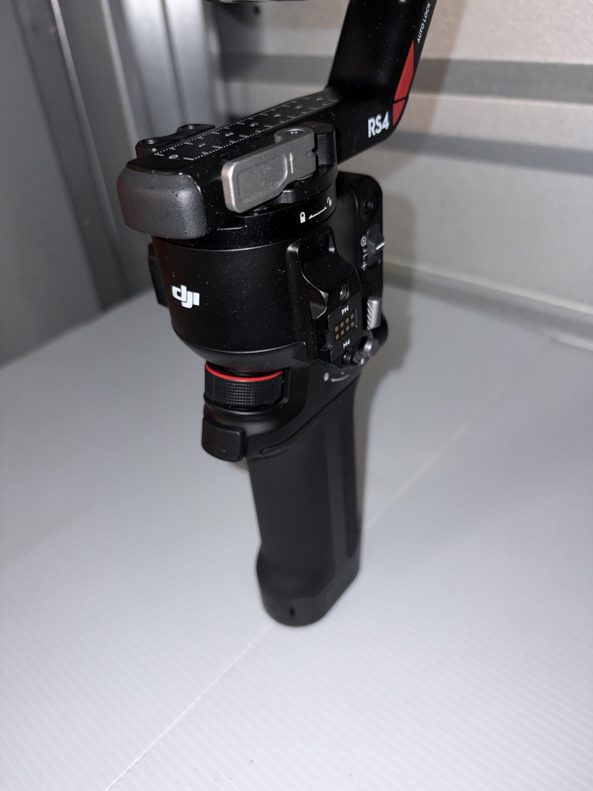 DJI RS 4 3-Axis Gimbal Stabilizer for Cameras