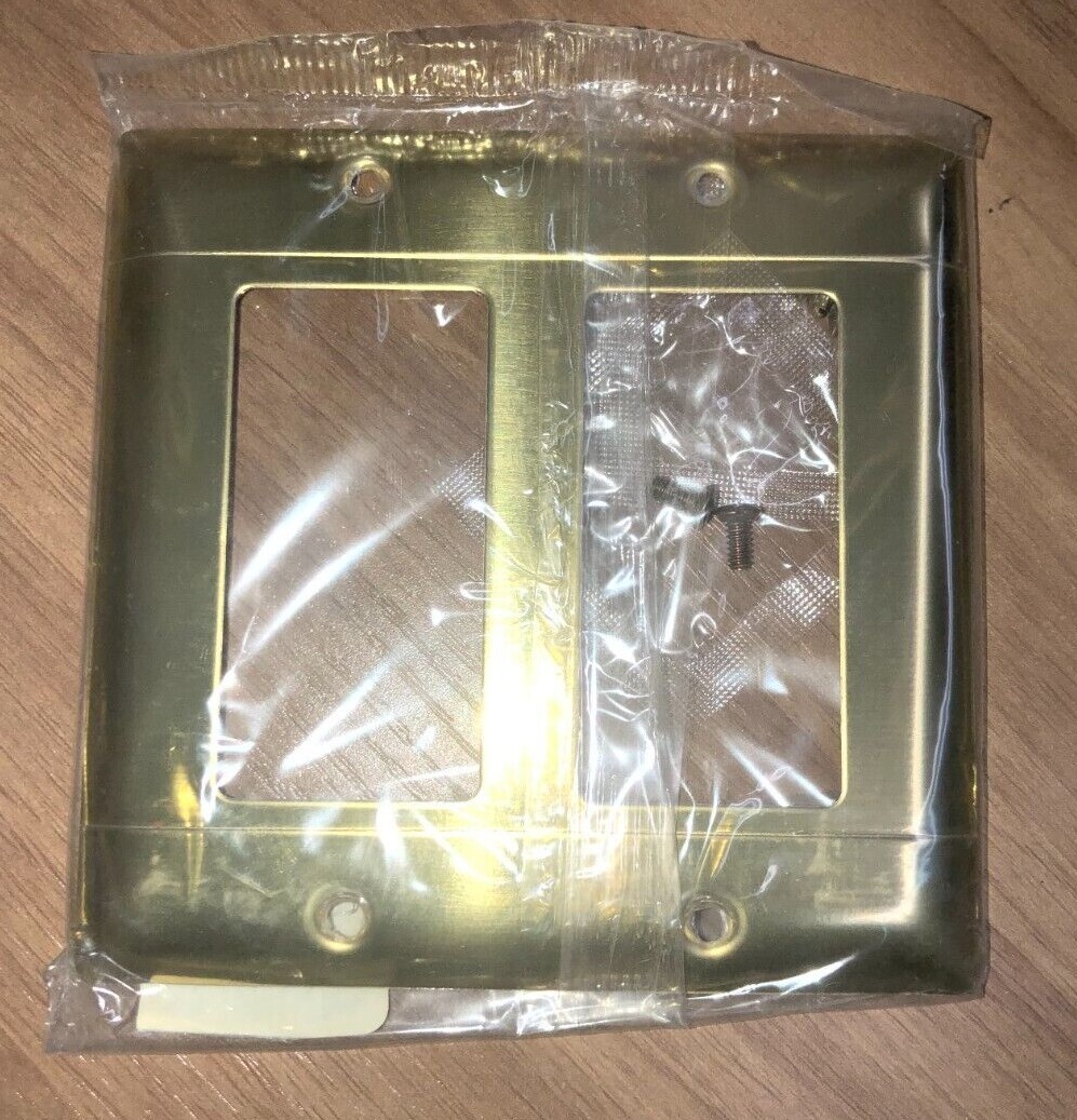 LeGrand Two Gang Polished Brass Wall Plate Lot of 5 B62-PBD