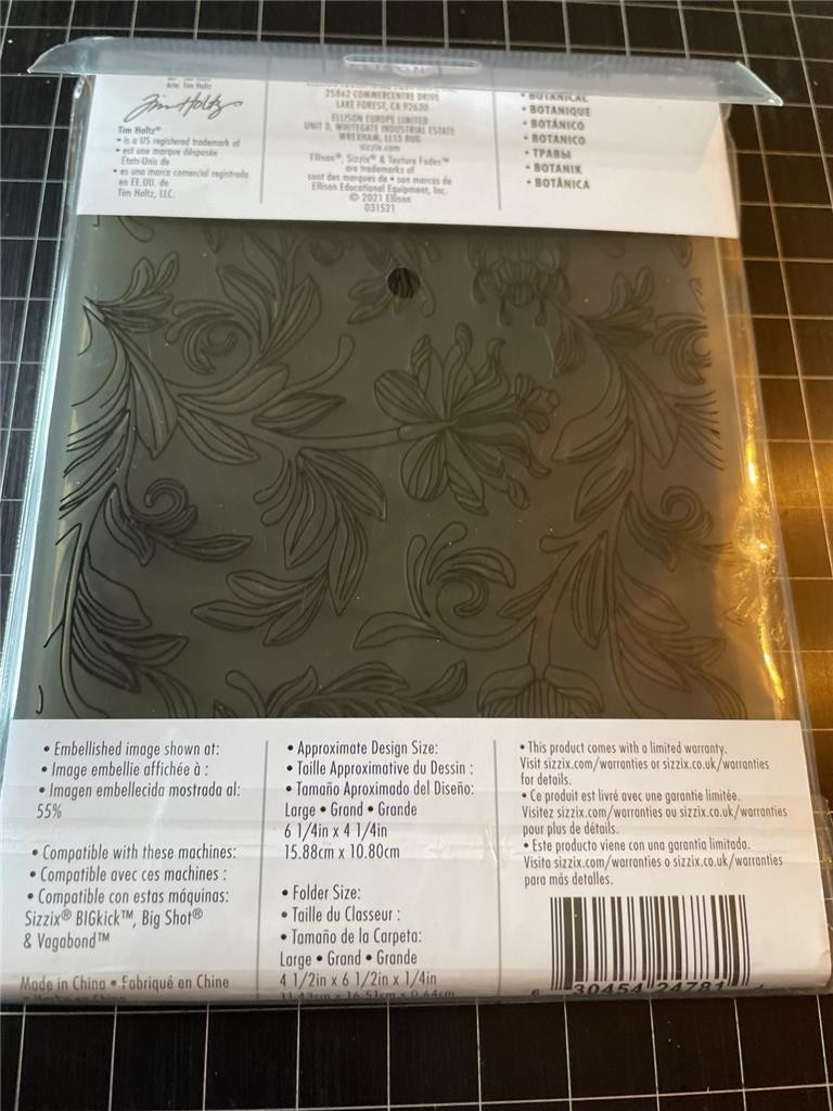 New Sizzix 3D Texture Fades Embossing Folder BOTANICAL Tim Holtz