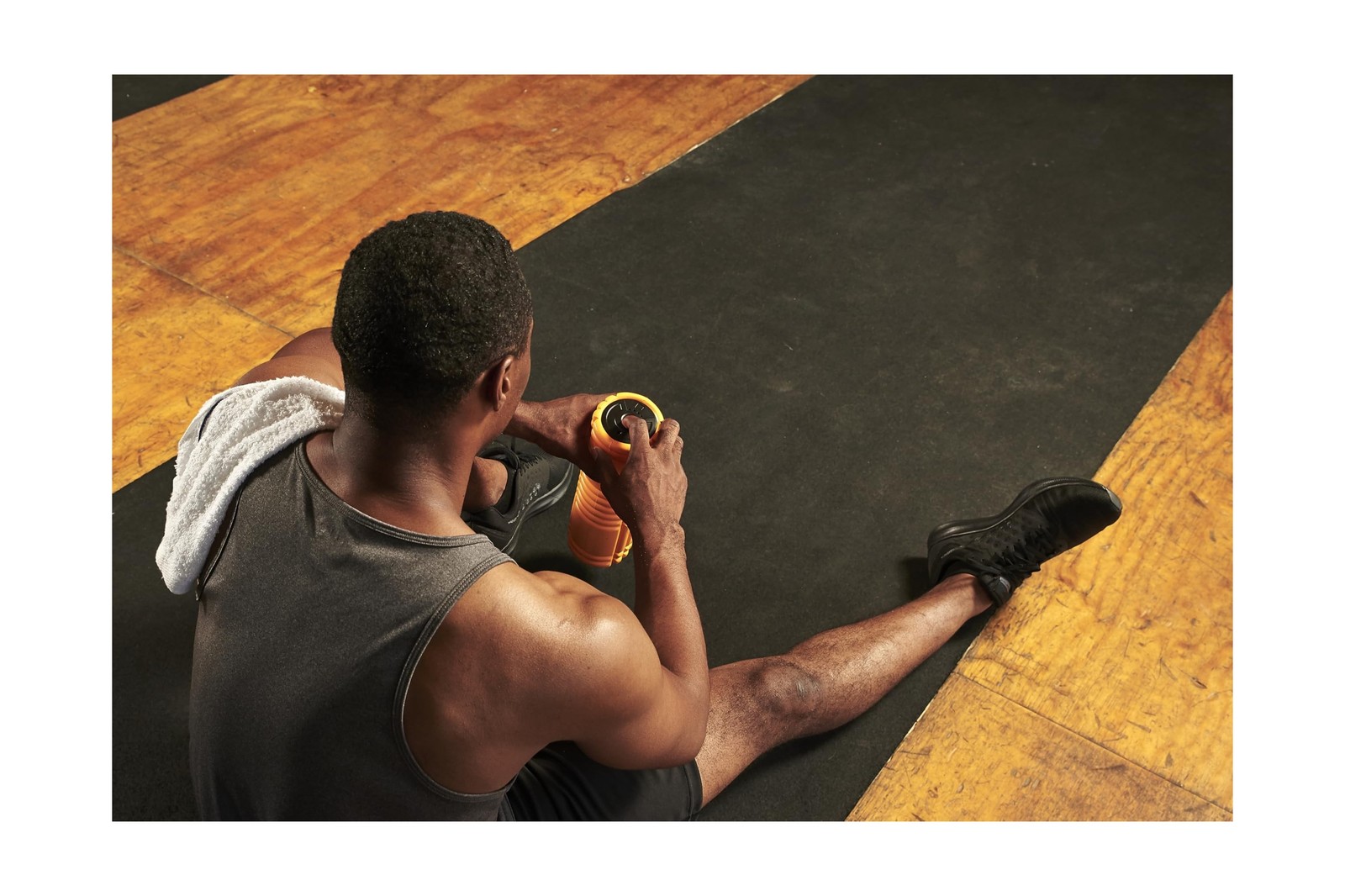 TRIGGERPOINT PERFORMANCE THERAPY GRID VIBE PLUS Four-Speed Vibrating Foam Rol...