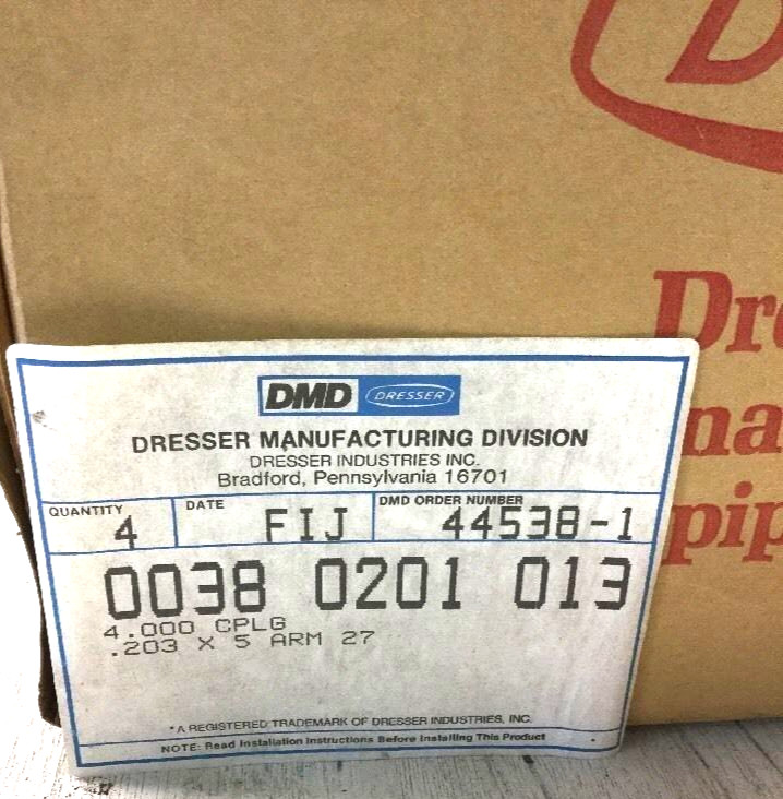 (4) DRESSER Style 38 Plain End Pipe Coupling 3-1/2" IPS For Steel Pipe Size