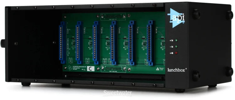 API 500-8 8-slot 500 Series Lunchbox