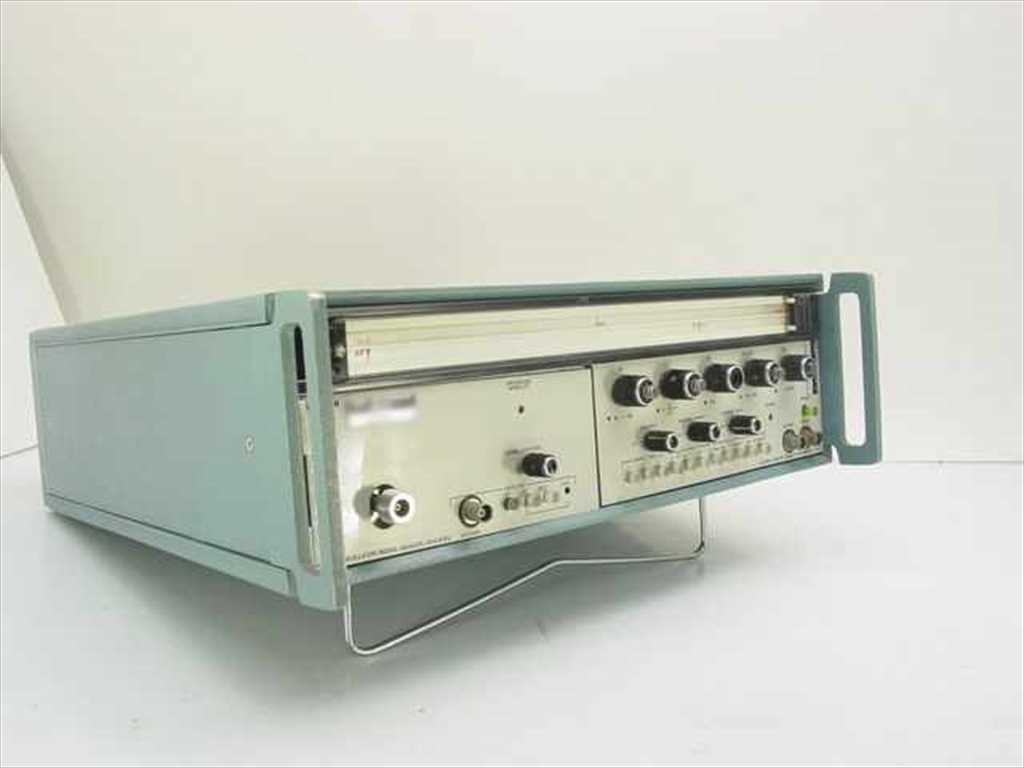 Singer Alfred 6608EDA Sweep Oscillator 0.01-4.2 GHz Model 6600 For Parts