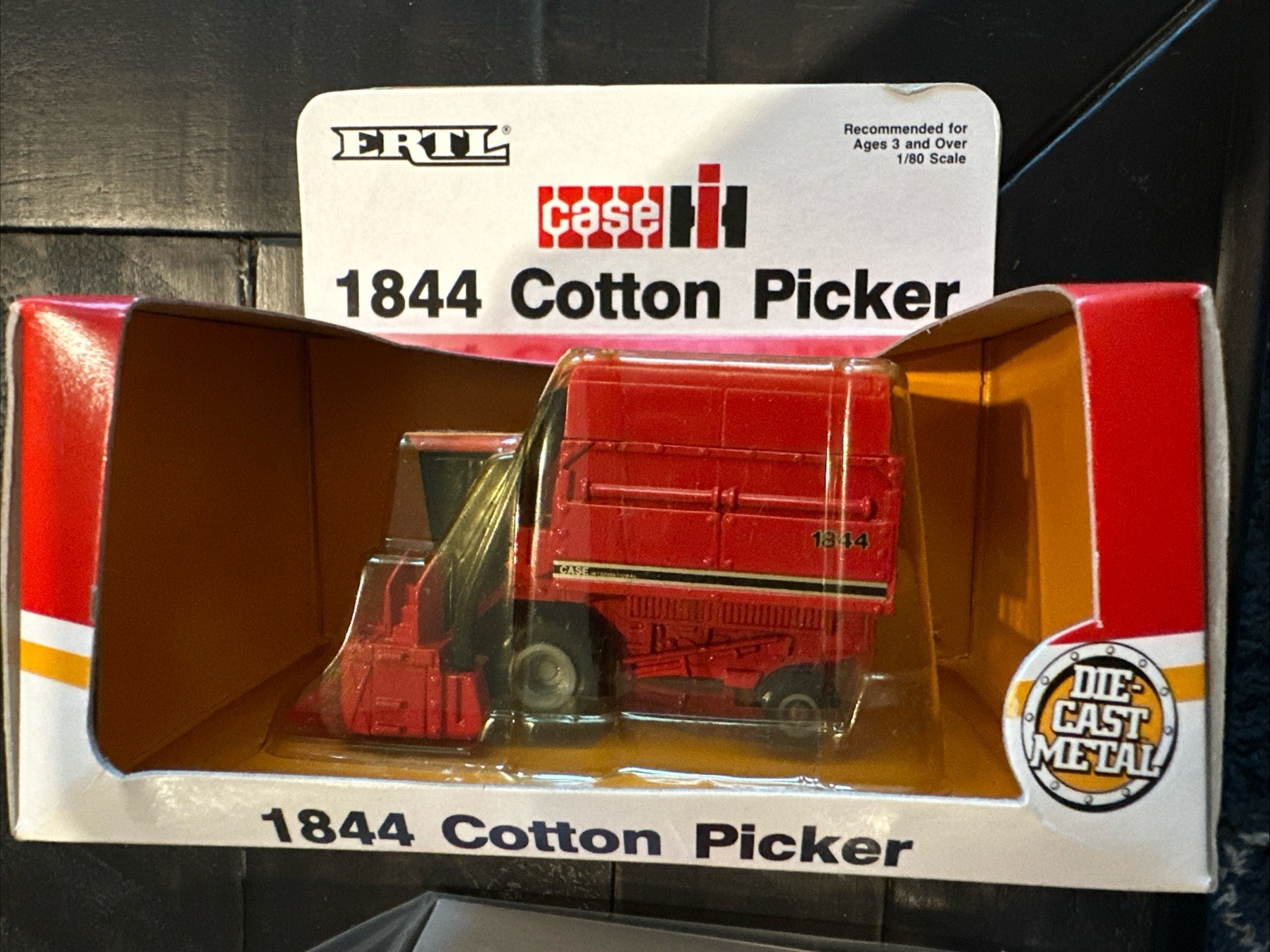 Ertl 1/64 Case IH 1844 Cotton Picker NIP